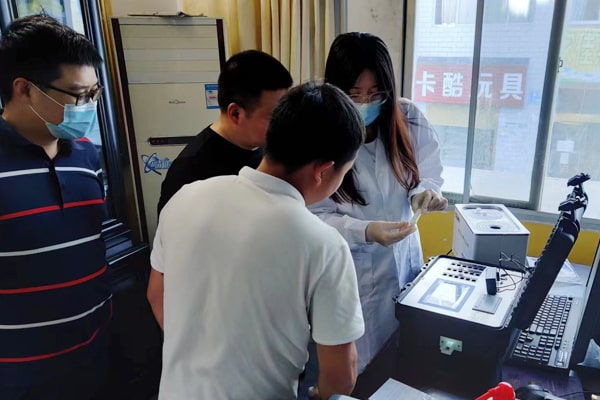 巴東縣畜牧局采購多臺(tái)多功能食品安全檢測(cè)儀